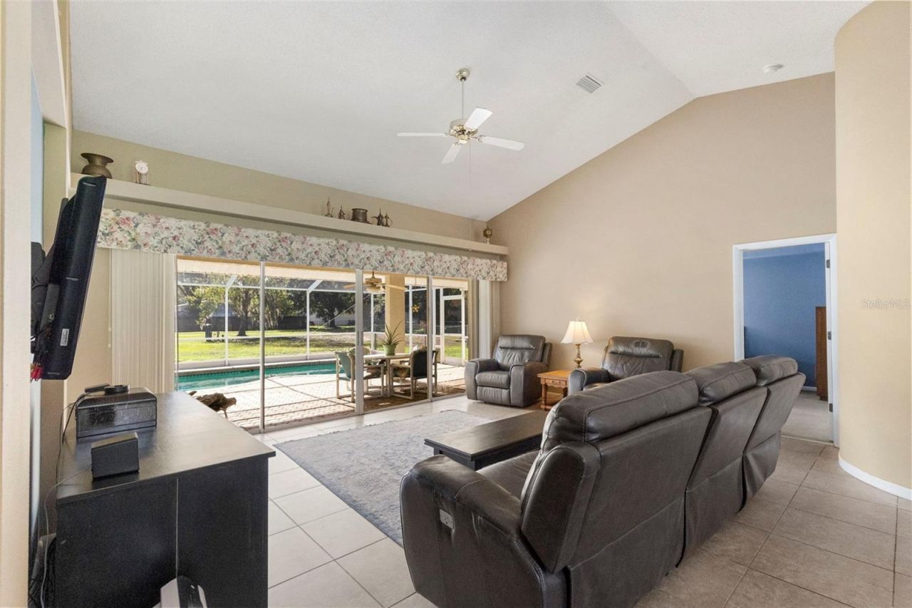 17269 Raintree Road , Lutz, FL 33558 Photo