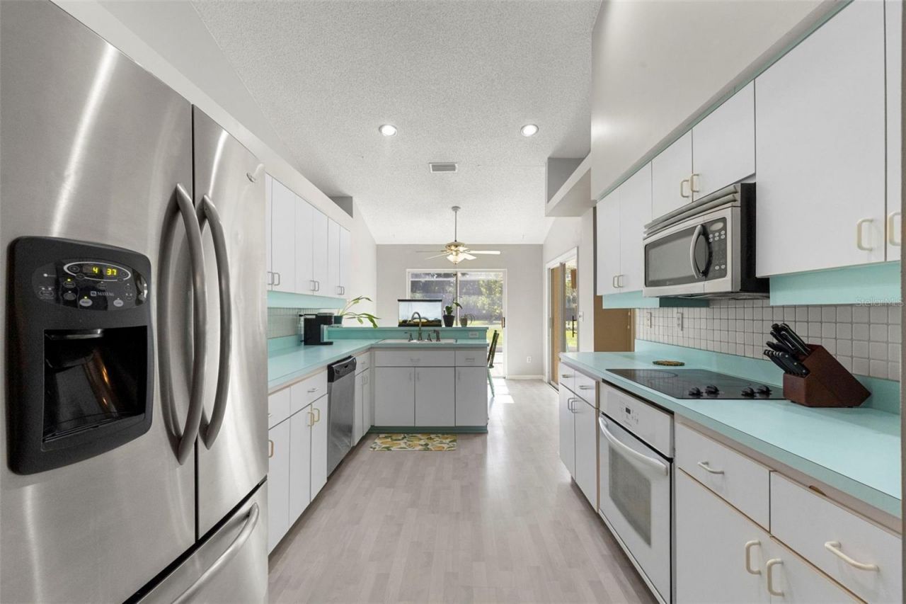 17269 Raintree Road , Lutz, FL 33558 Photo