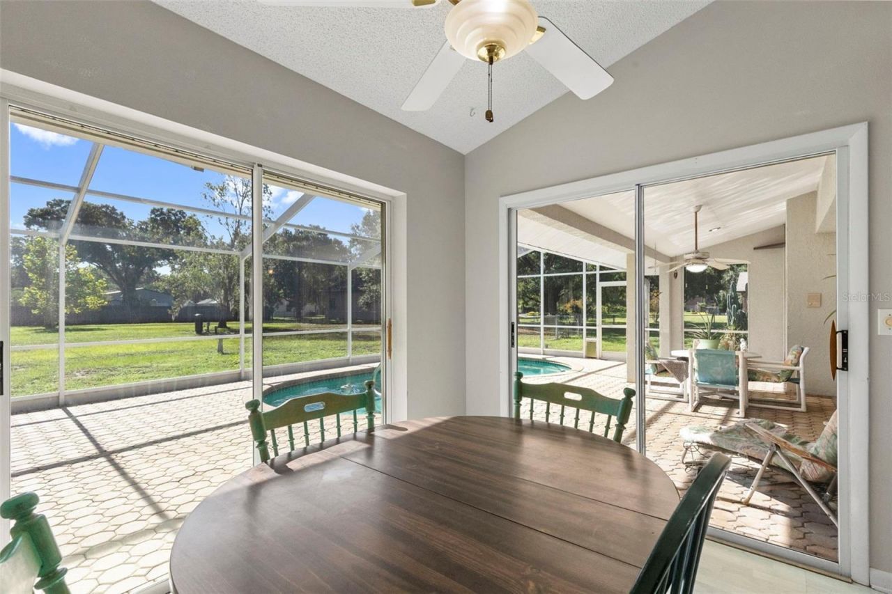 17269 Raintree Road , Lutz, FL 33558 Photo