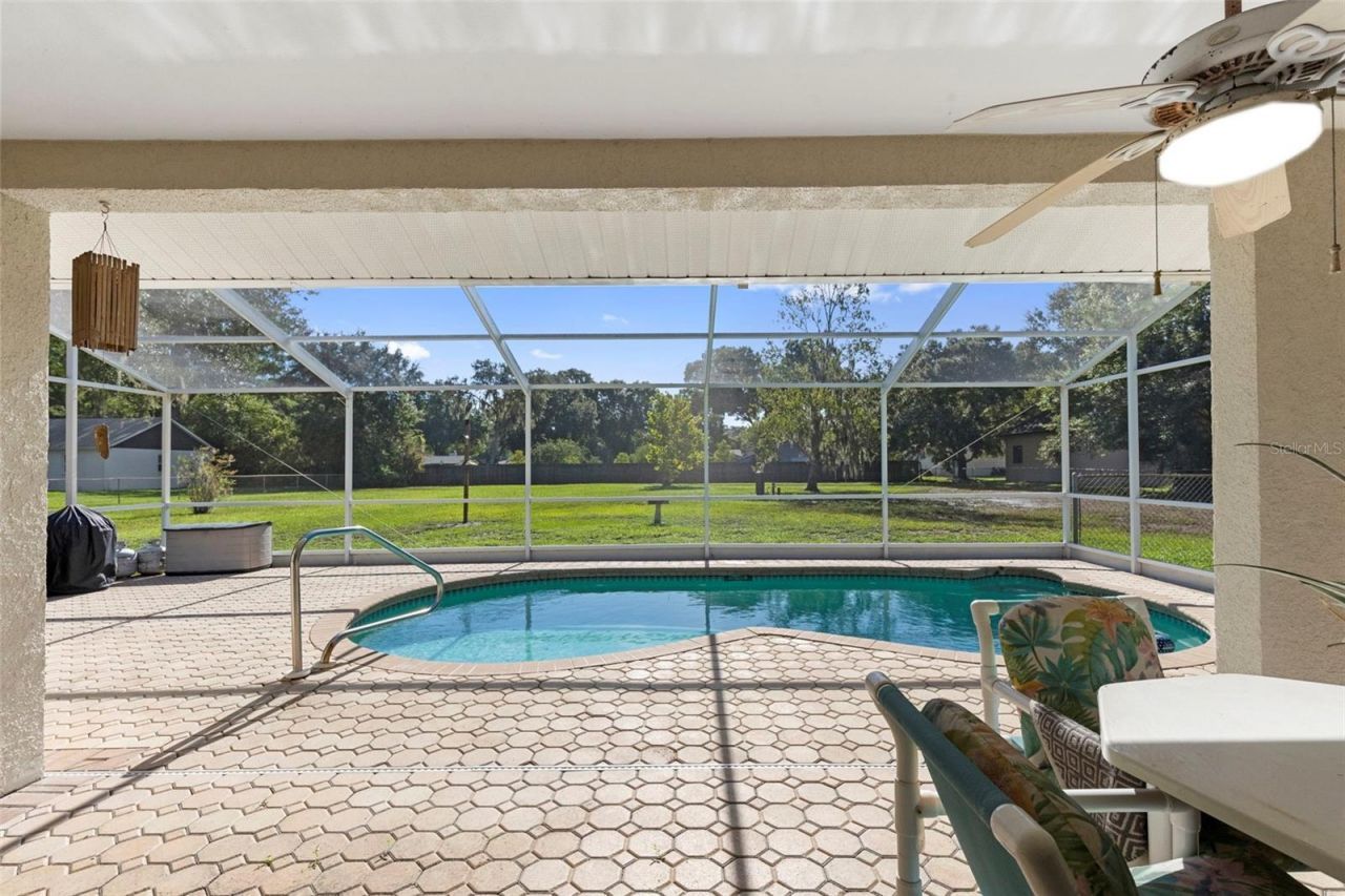 17269 Raintree Road , Lutz, FL 33558 Photo