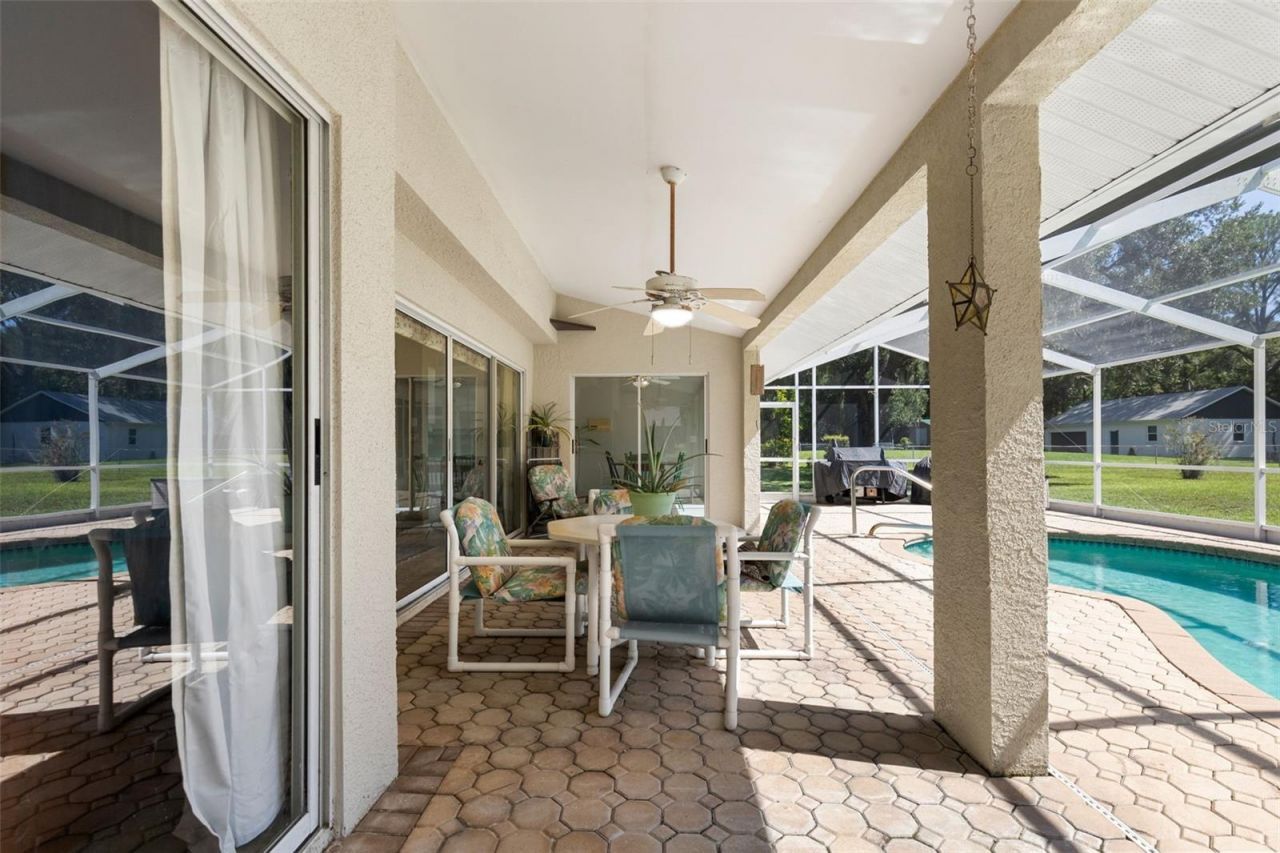 17269 Raintree Road , Lutz, FL 33558 Photo