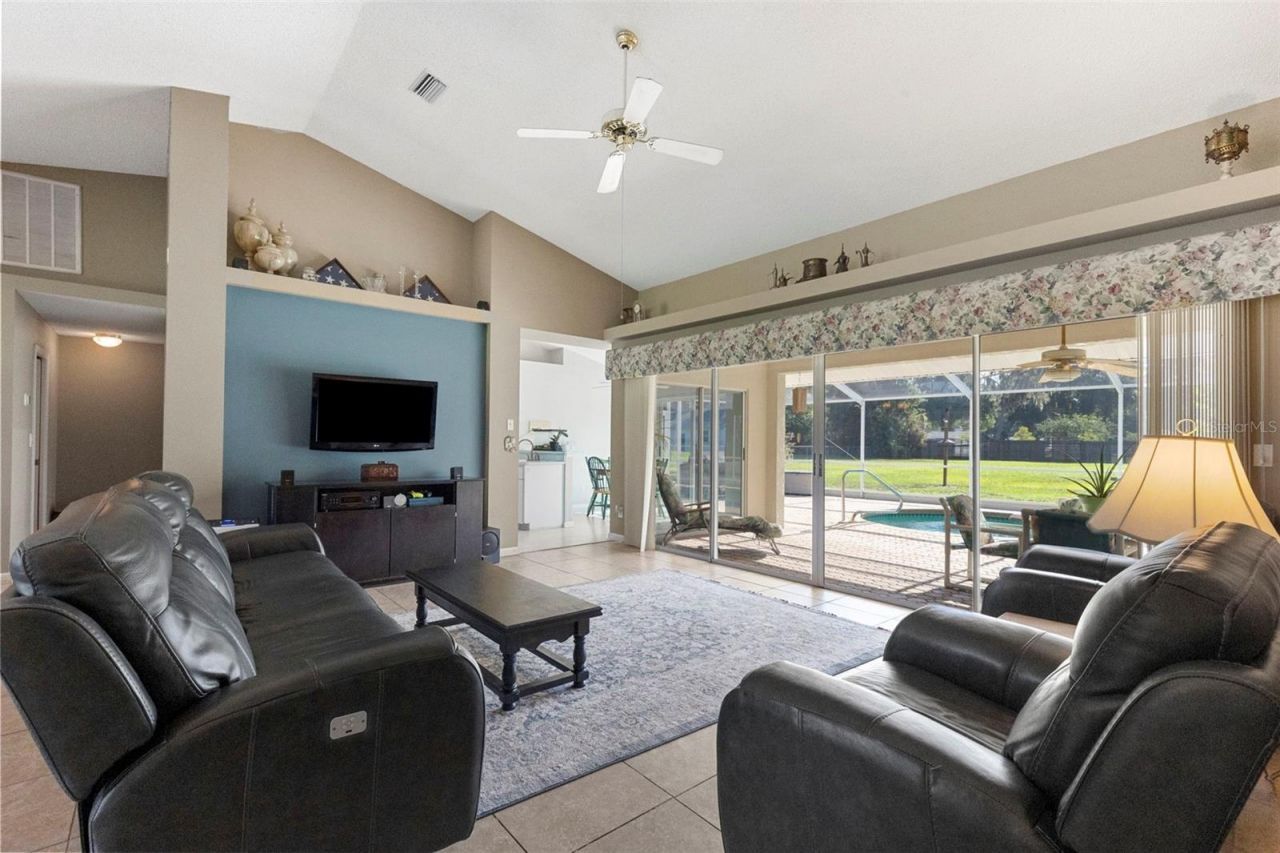 17269 Raintree Road , Lutz, FL 33558 Photo