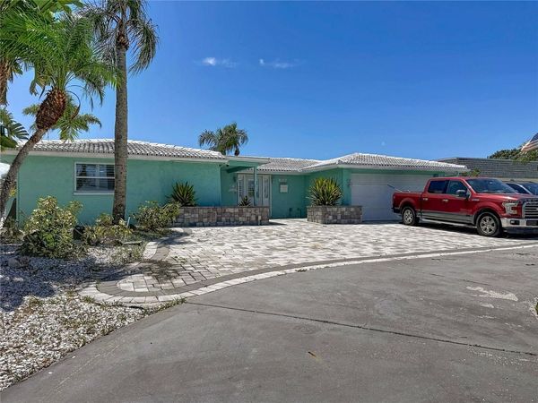 3516 FLORAMAR TERRACE , NEW PORT RICHEY, FL 34652