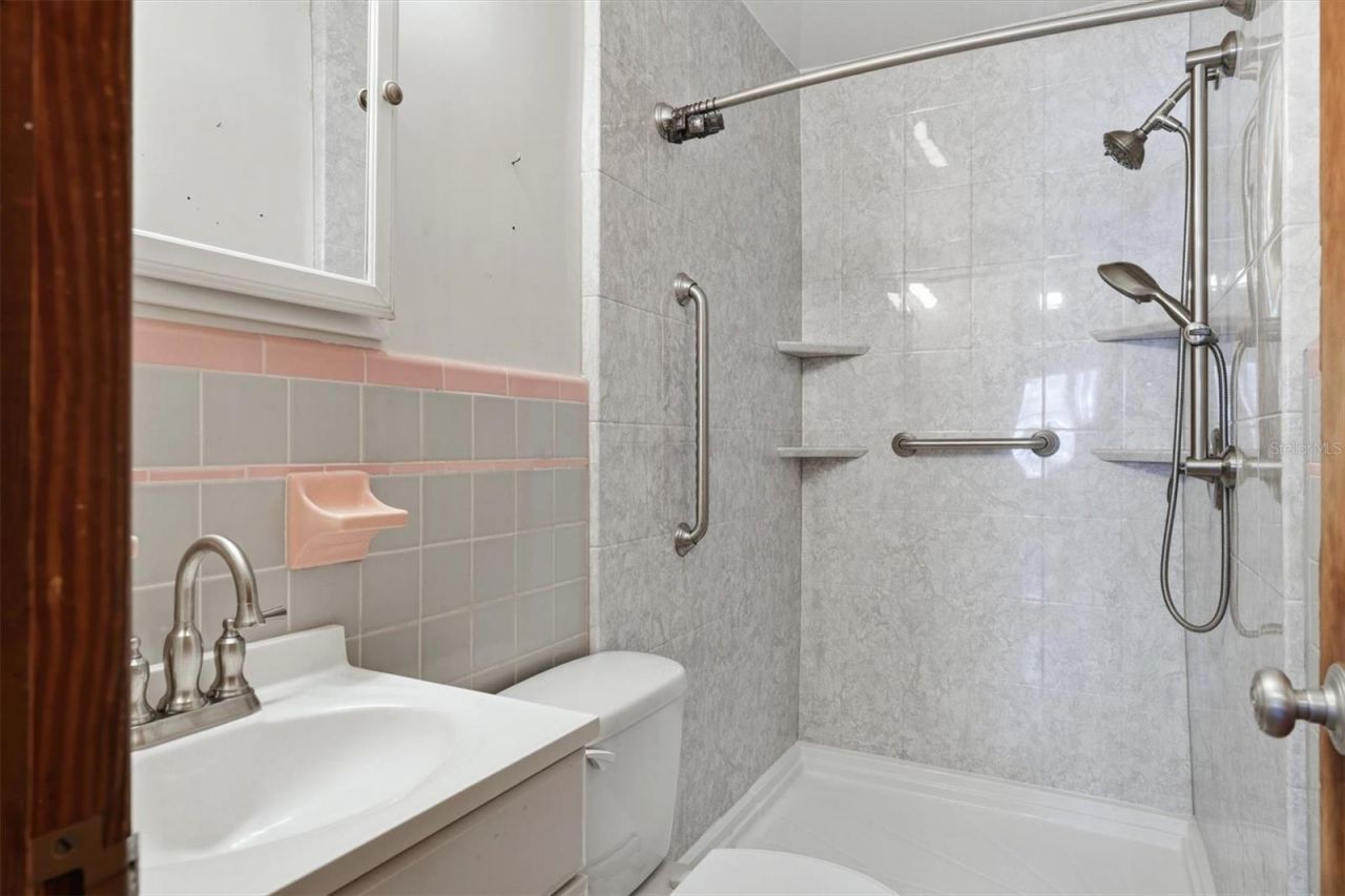 1302 32nd Street W, Bradenton, FL 34205 Photo