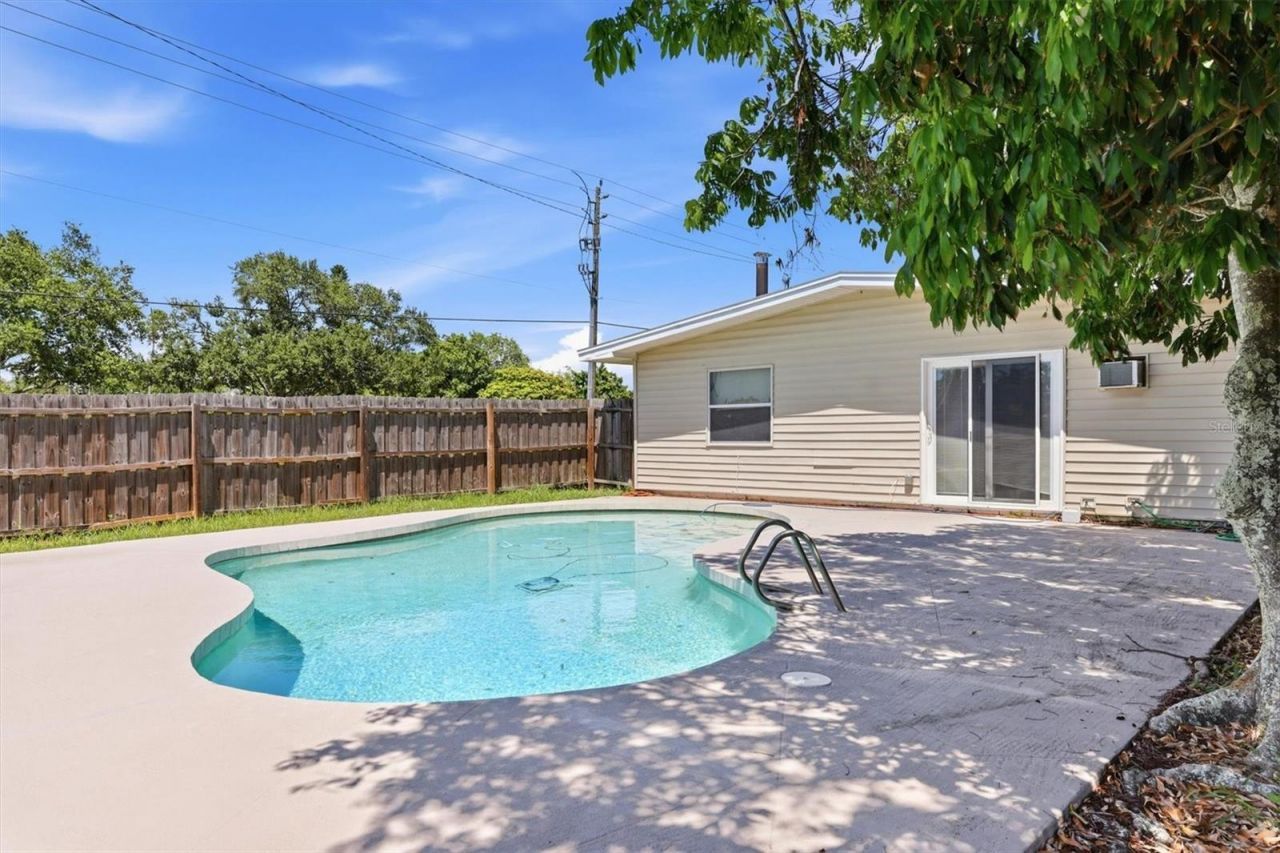 1302 32nd Street W, Bradenton, FL 34205 Photo