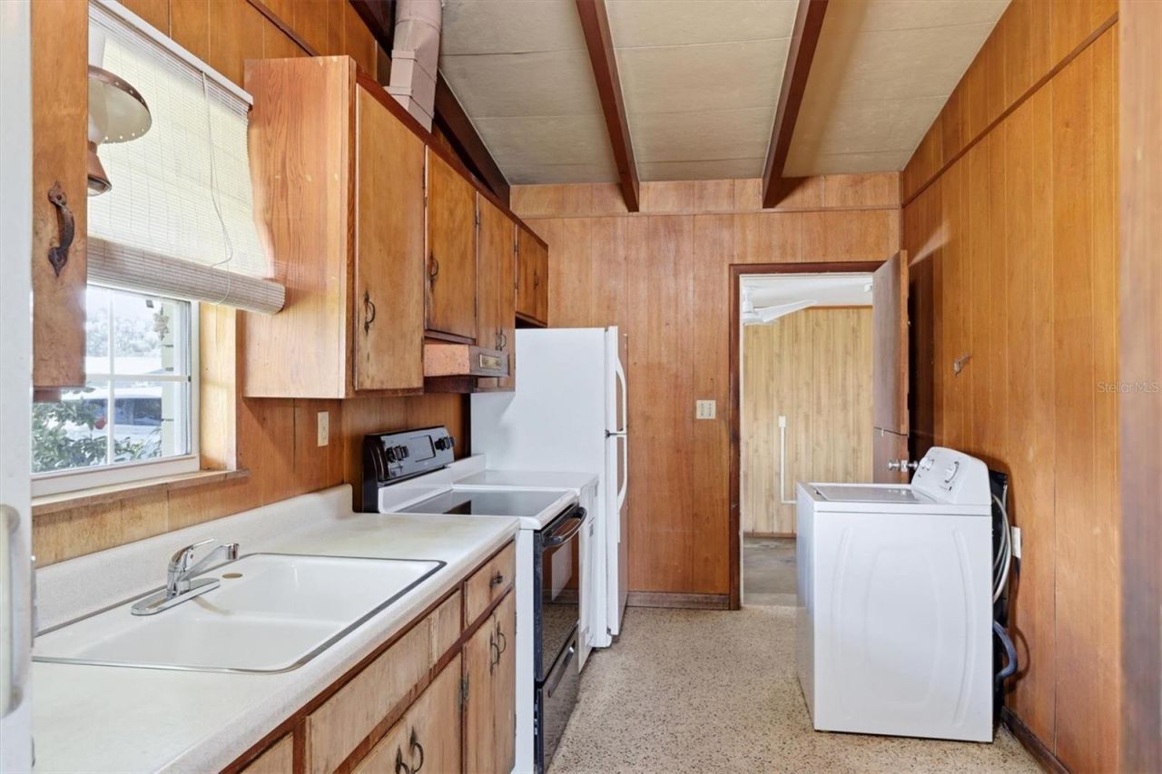 1302 32nd Street W, Bradenton, FL 34205 Photo