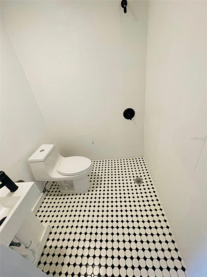 2440 9th Avenue S, Saint Petersburg, FL 33712 Photo
