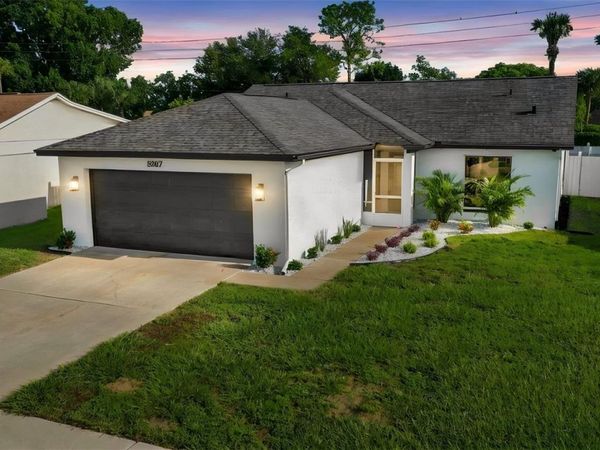 5207 DESMOND LANE , ORLANDO, FL 32821