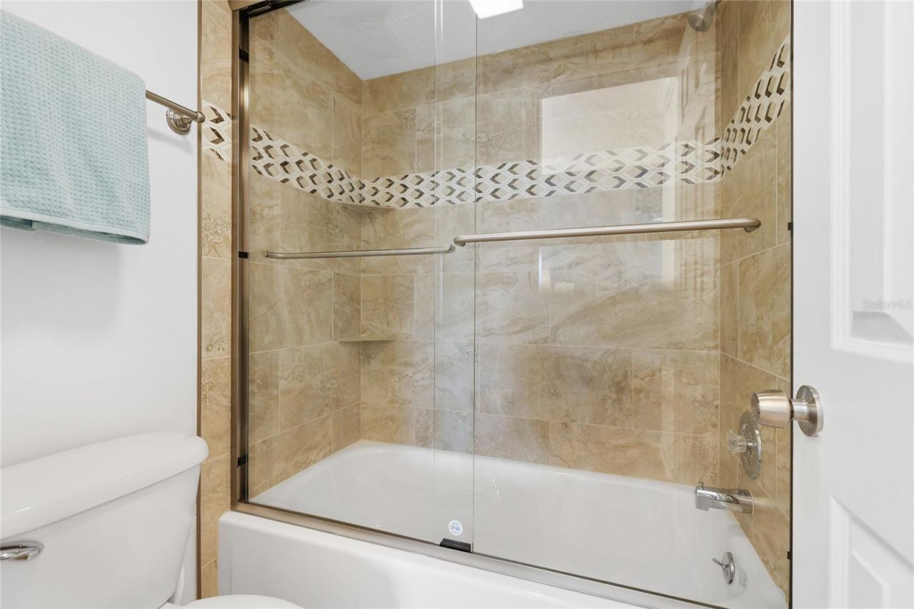 3240 Gulf Of Mexico Drive, Unit B504, Longboat Key, FL 34228 Photo
