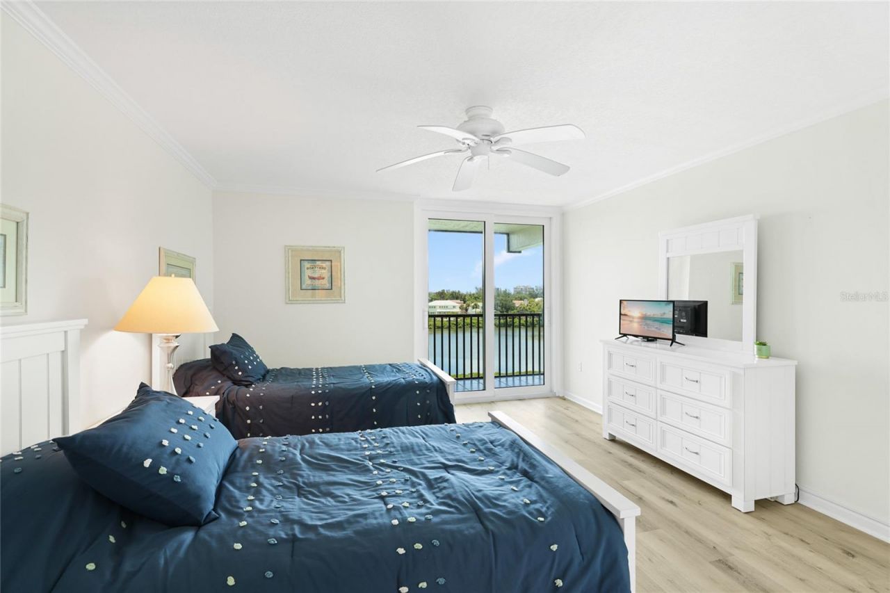 3240 Gulf Of Mexico Drive, Unit B504, Longboat Key, FL 34228 Photo