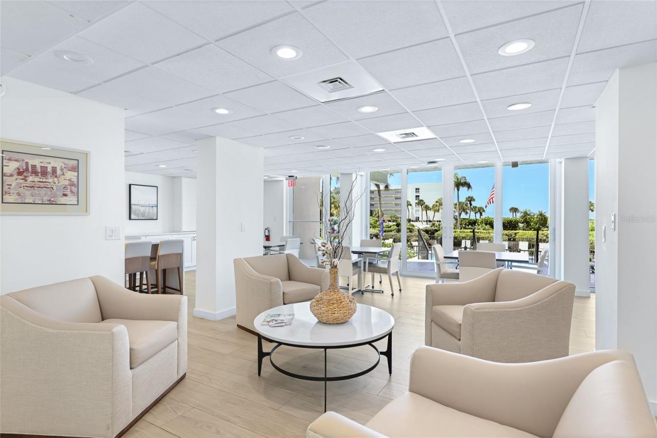 3240 Gulf Of Mexico Drive, Unit B504, Longboat Key, FL 34228 Photo