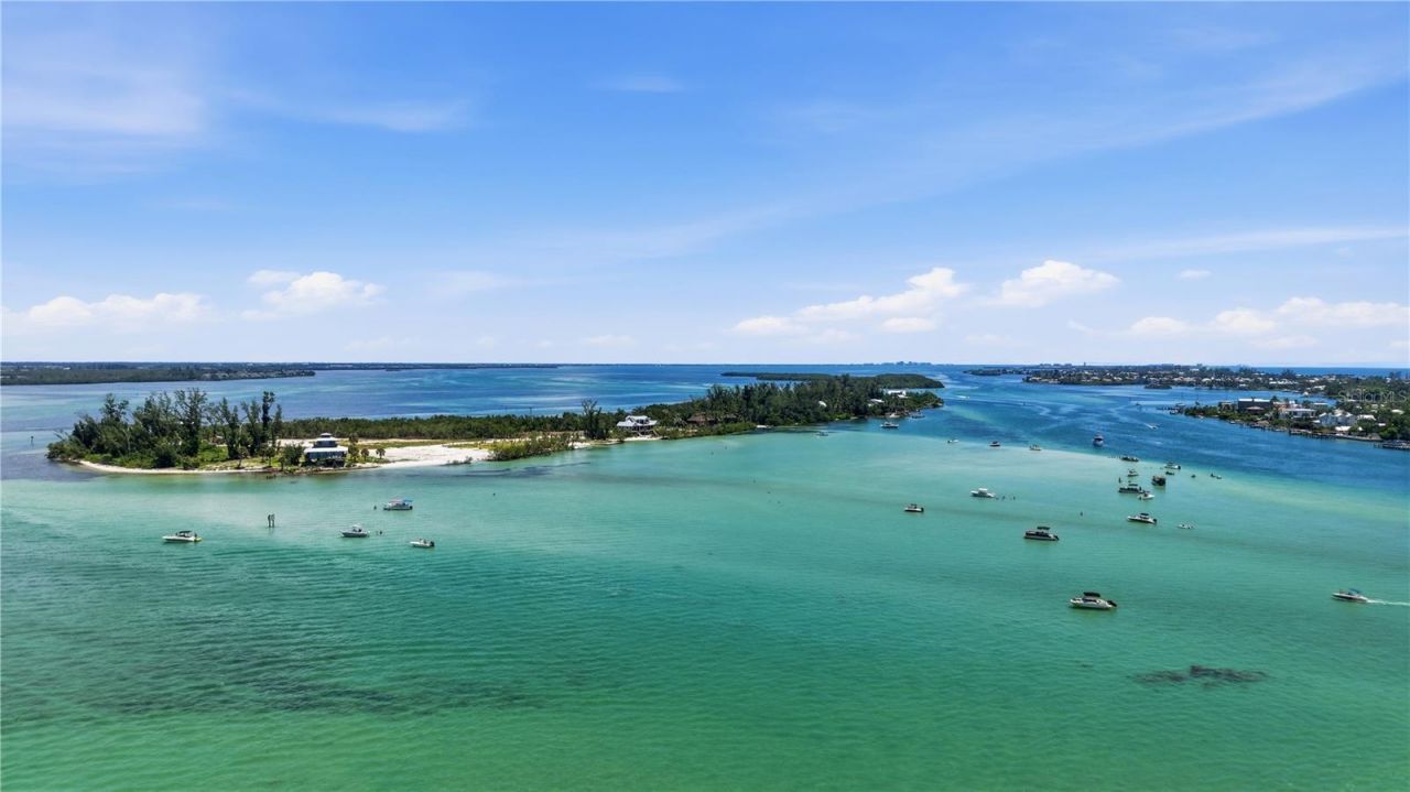 3240 Gulf Of Mexico Drive, Unit B504, Longboat Key, FL 34228 Photo
