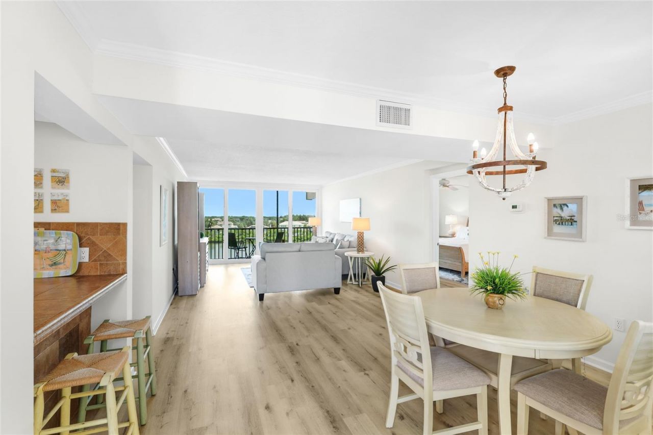3240 Gulf Of Mexico Drive, Unit B504, Longboat Key, FL 34228 Photo