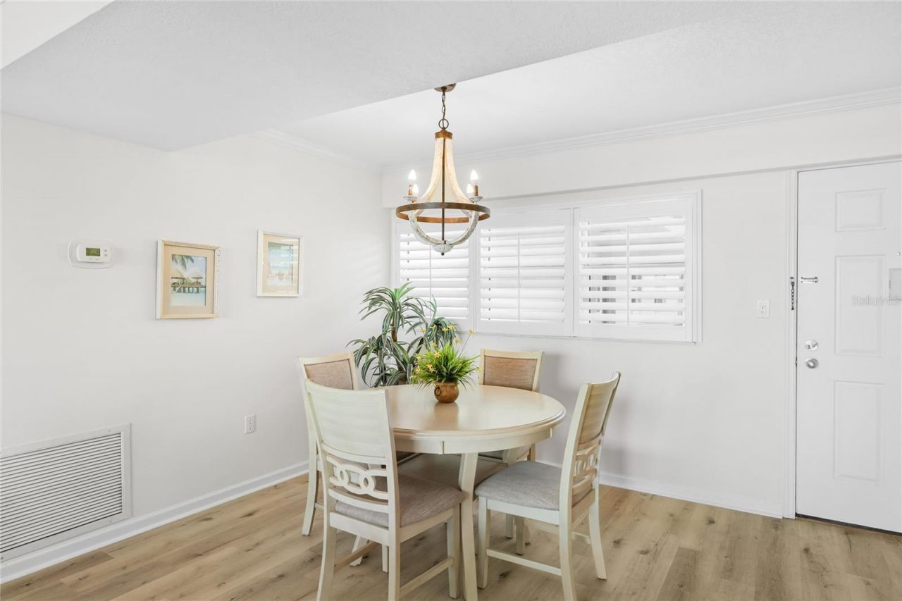 3240 Gulf Of Mexico Drive, Unit B504, Longboat Key, FL 34228 Photo