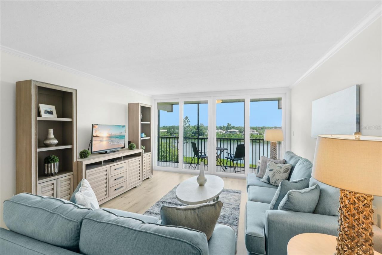 3240 Gulf Of Mexico Drive, Unit B504, Longboat Key, FL 34228 Photo