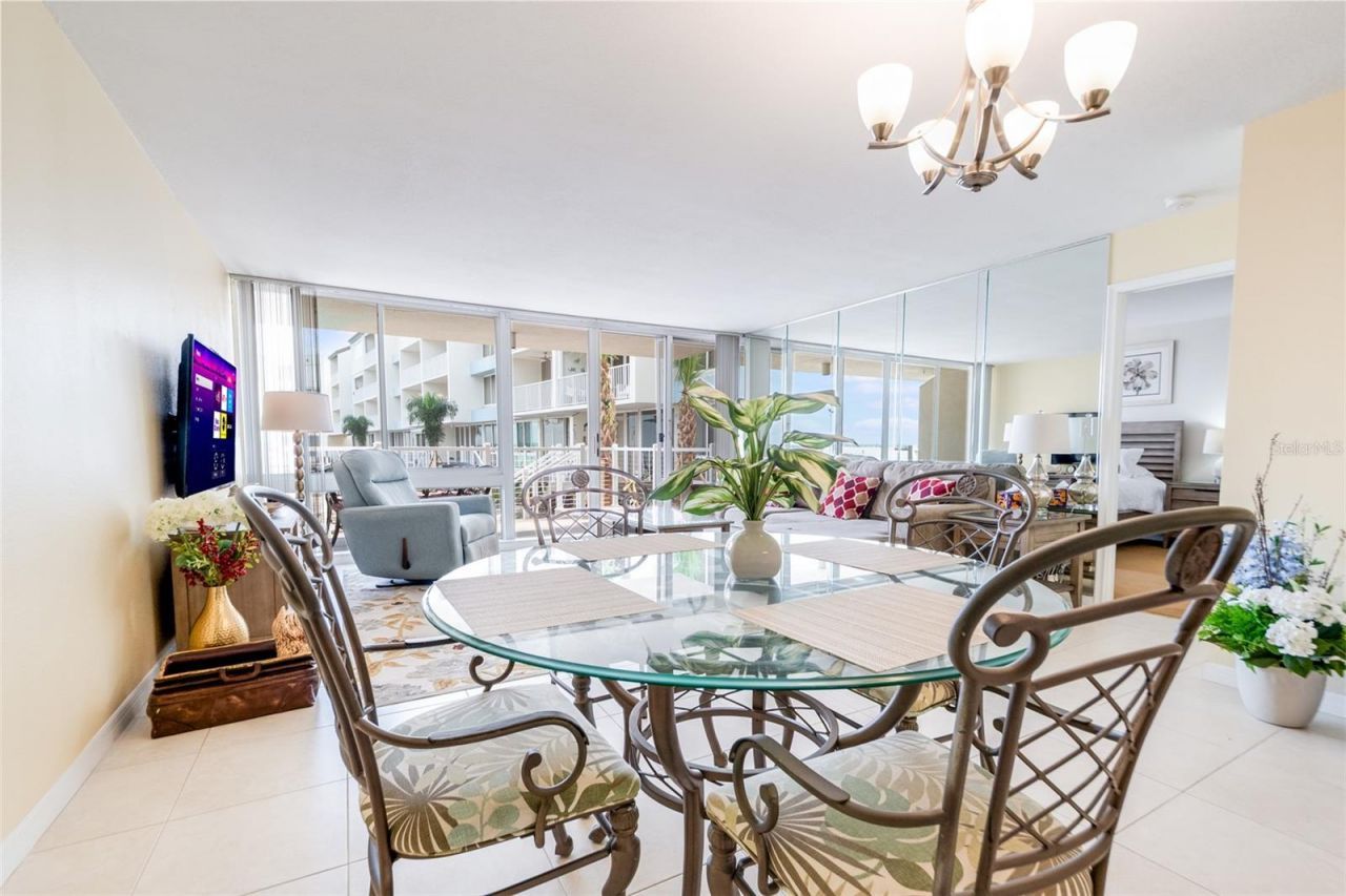5277 Isla Key Boulevard S, Unit 124, Saint Petersburg, FL 33715 Photo