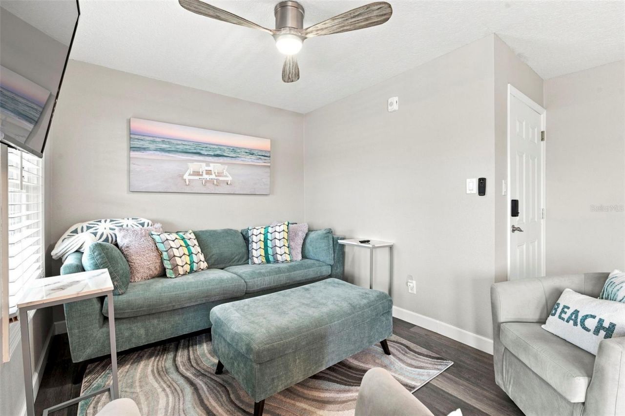 5023 Starfish Drive Se, Unit E, Saint Petersburg, FL 33705 Photo