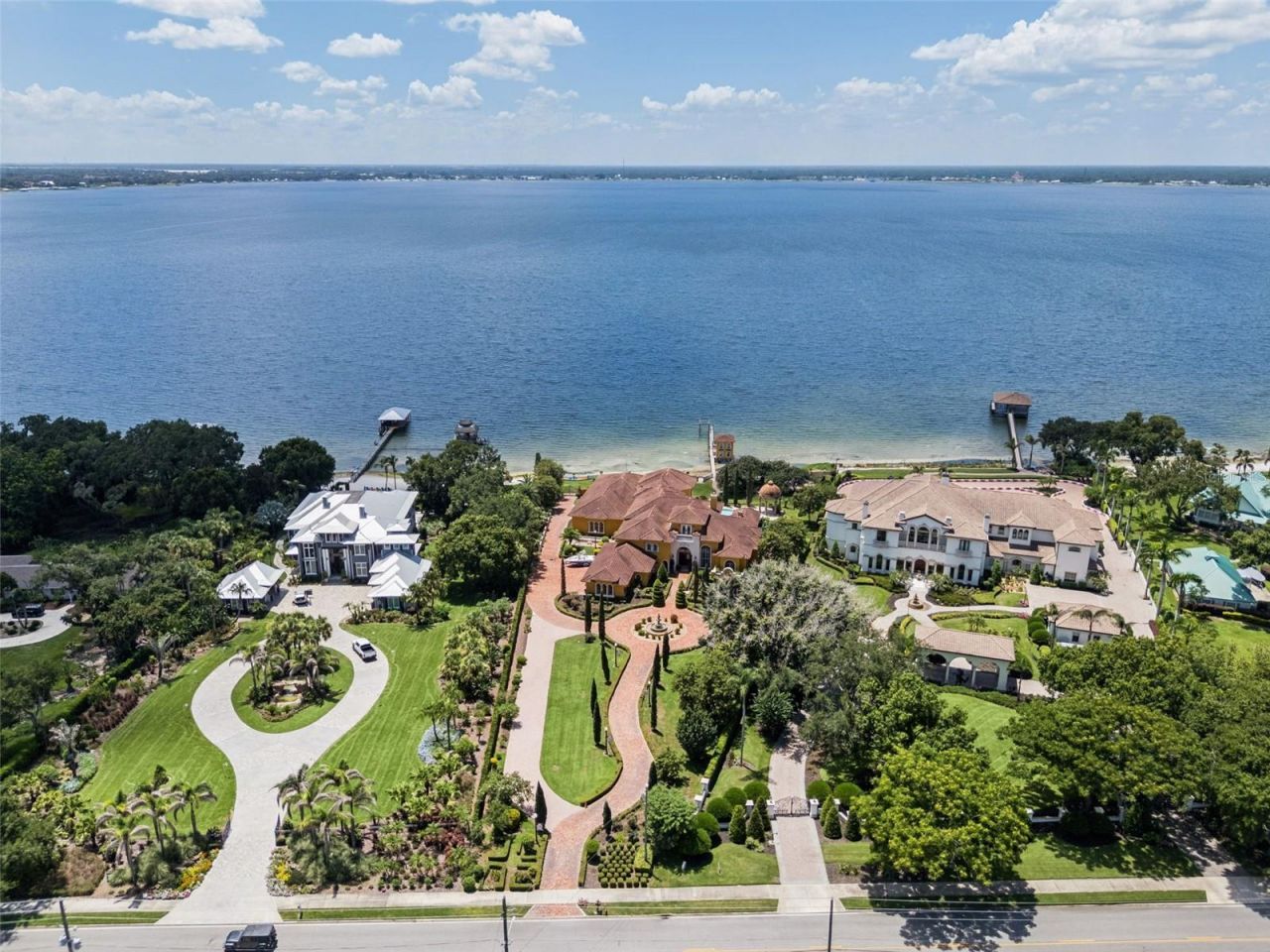 2961 Lakeview Drive, Sebring, FL 33870 Photo