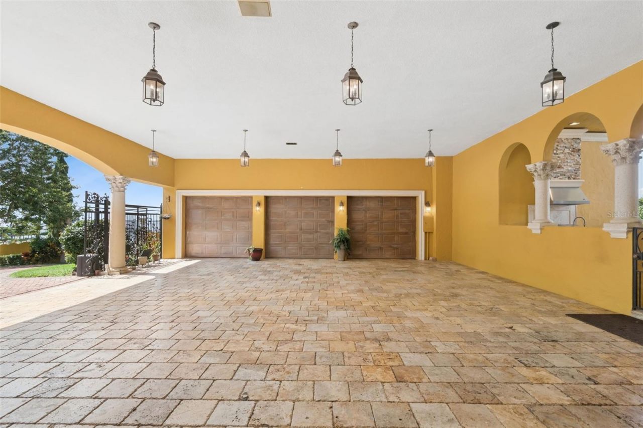2961 Lakeview Drive, Sebring, FL 33870 Photo