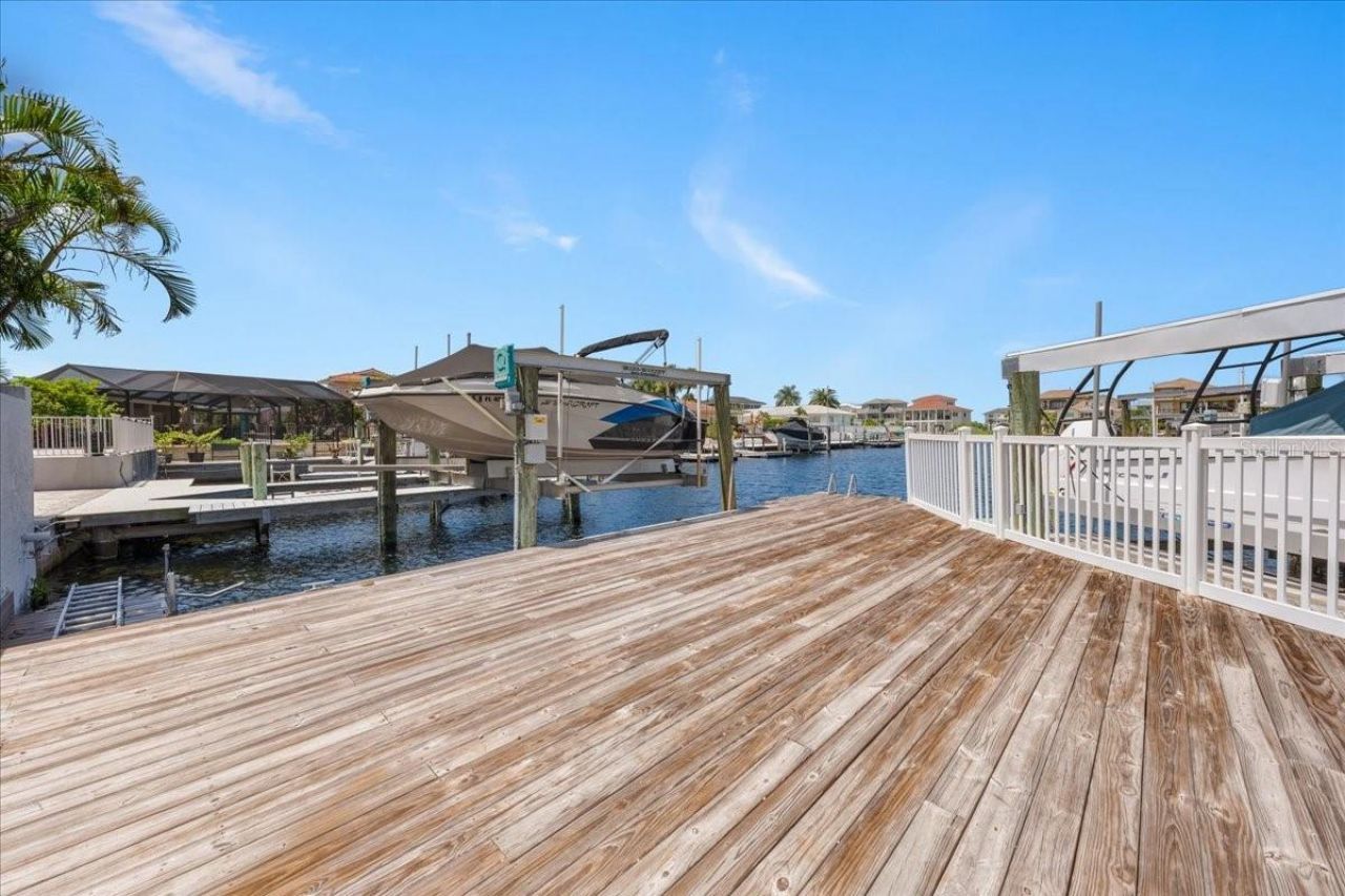 5151 Porpoise Place, New Port Richey, FL 34652 Photo