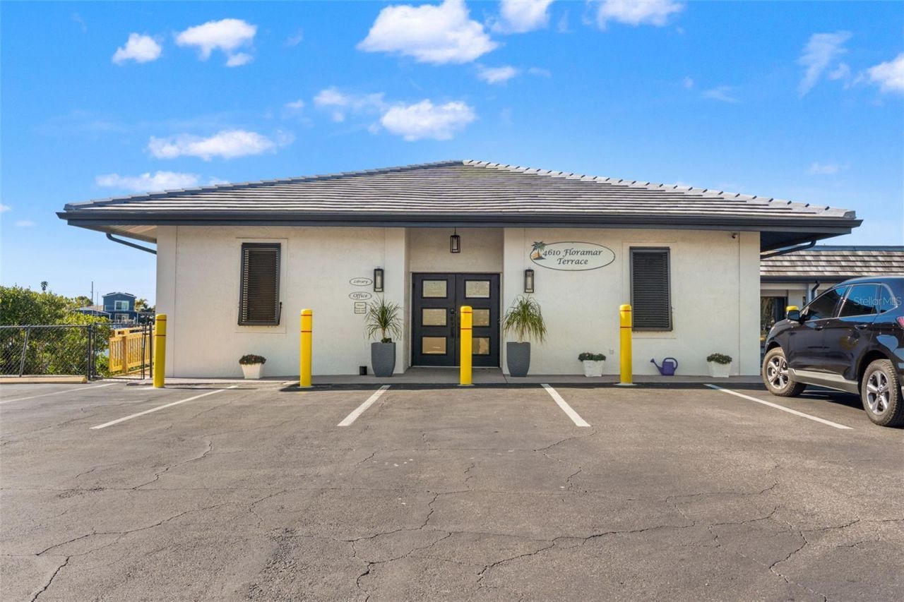 5151 Porpoise Place, New Port Richey, FL 34652 Photo