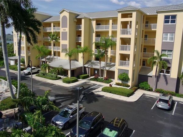 423 150TH AVENUE , Unit 1501, MADEIRA BEACH, FL 33708
