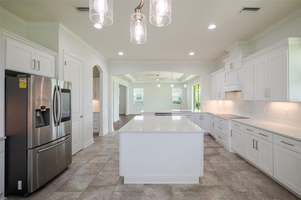4789 Vasca Drive, Sarasota, FL 34240 Photo