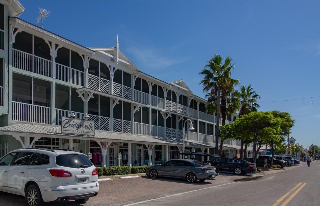 308 2nd Street N, Unit 201, Bradenton Beach, FL 34217 Photo