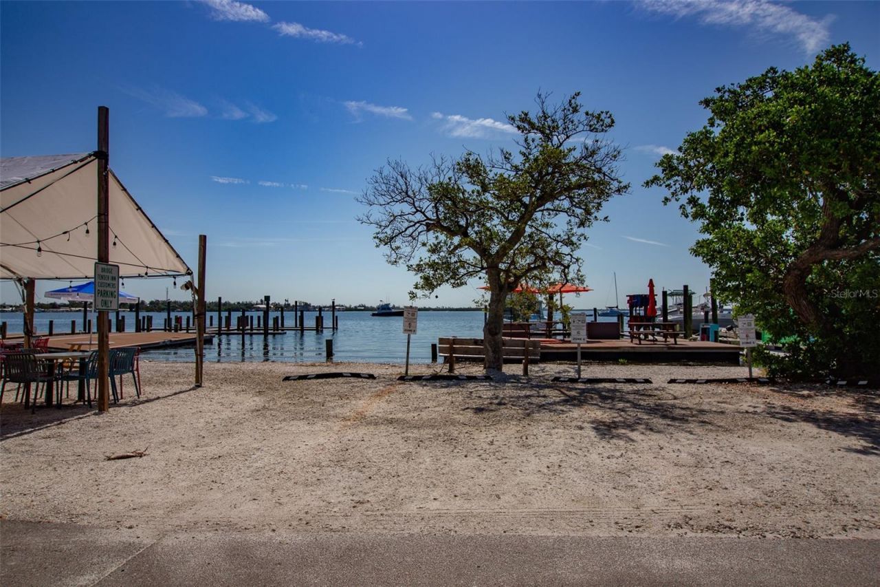 308 2nd Street N, Unit 201, Bradenton Beach, FL 34217 Photo