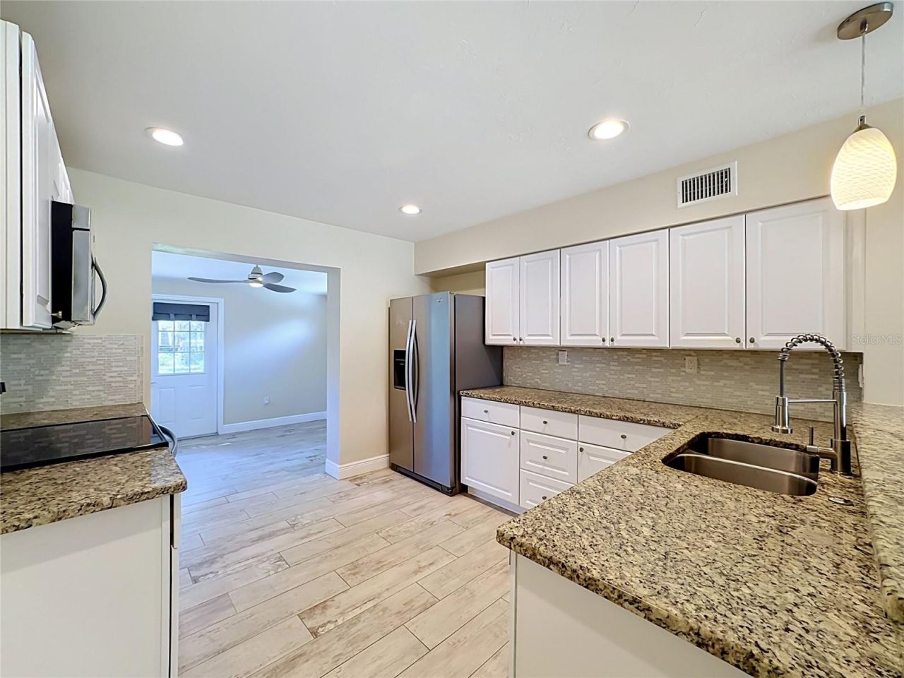 2212 Vinson Avenue, Sarasota, FL 34232 Photo