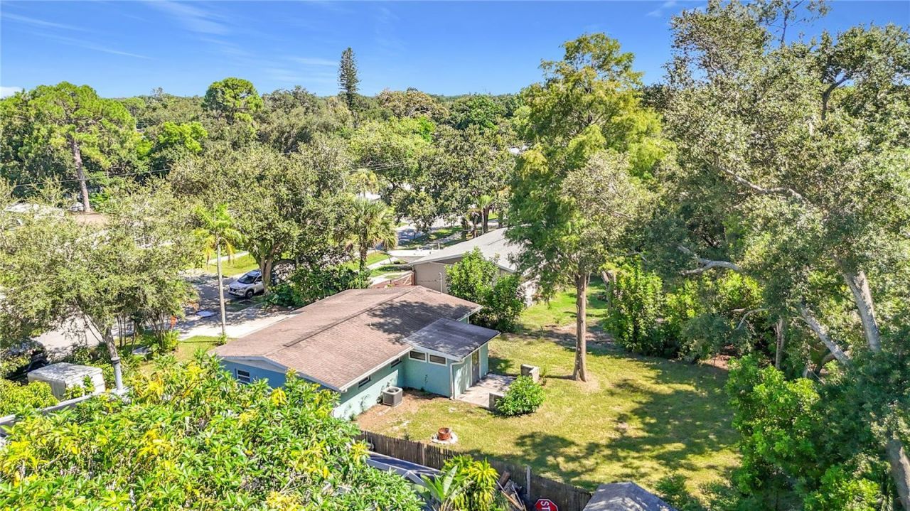 2212 Vinson Avenue, Sarasota, FL 34232 Photo