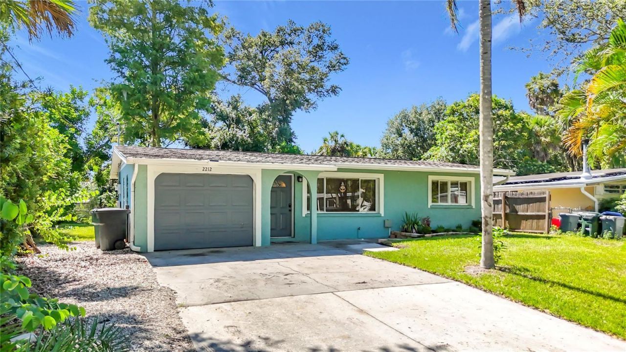2212 Vinson Avenue, Sarasota, FL 34232 Photo