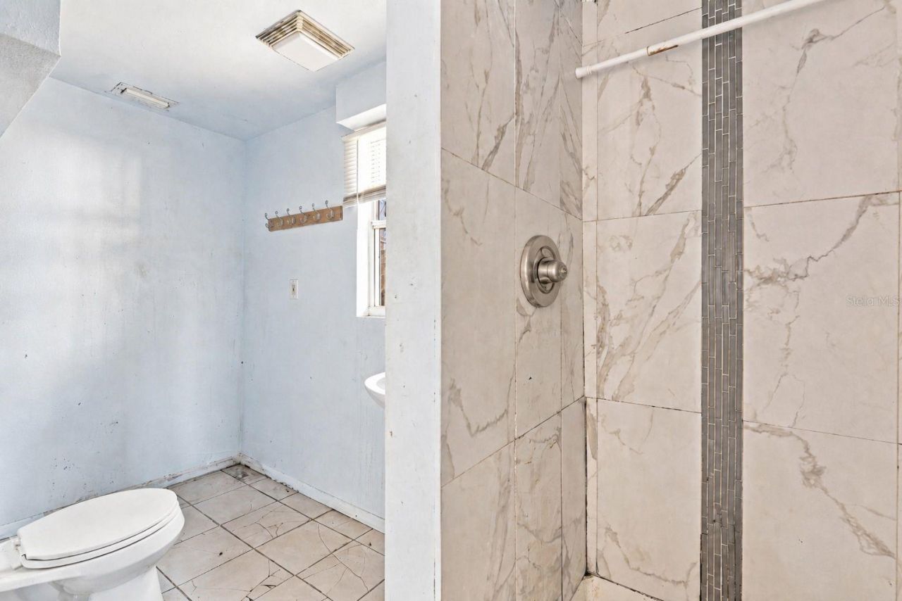 1672 10th Street , Sarasota, FL 34236 Photo