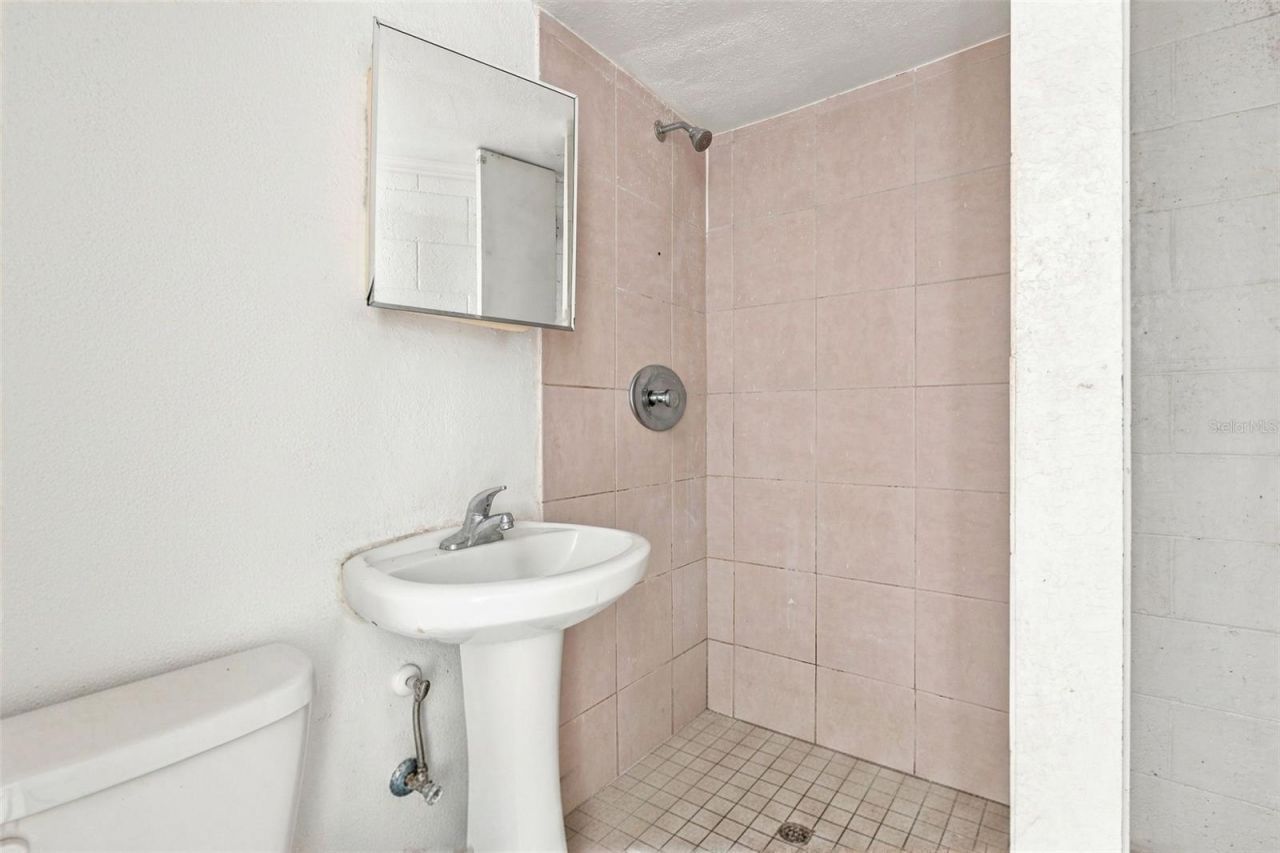 1672 10th Street , Sarasota, FL 34236 Photo