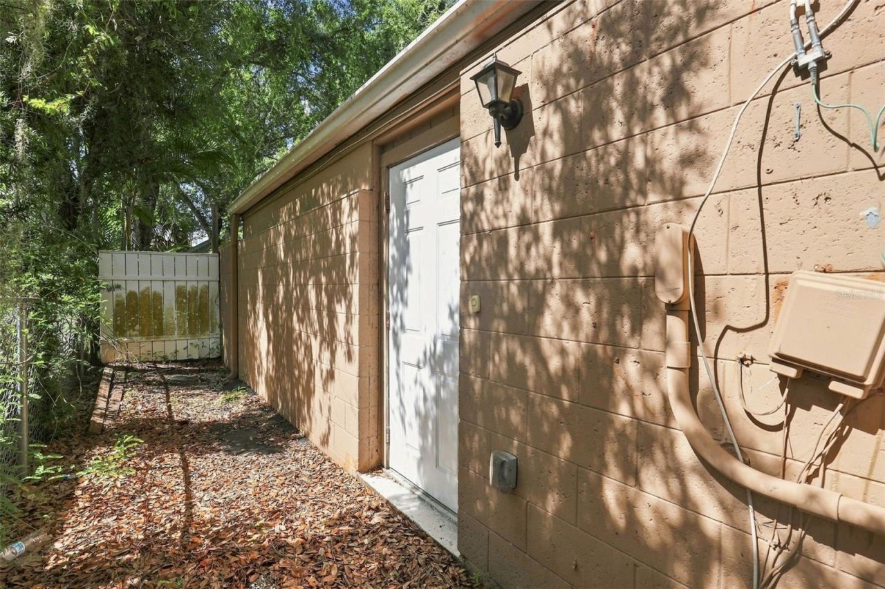 1672 10th Street , Sarasota, FL 34236 Photo