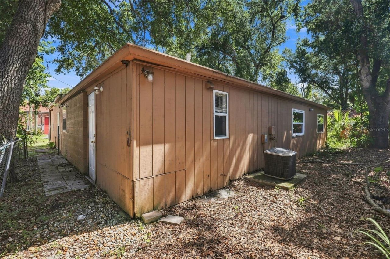 1672 10th Street , Sarasota, FL 34236 Photo