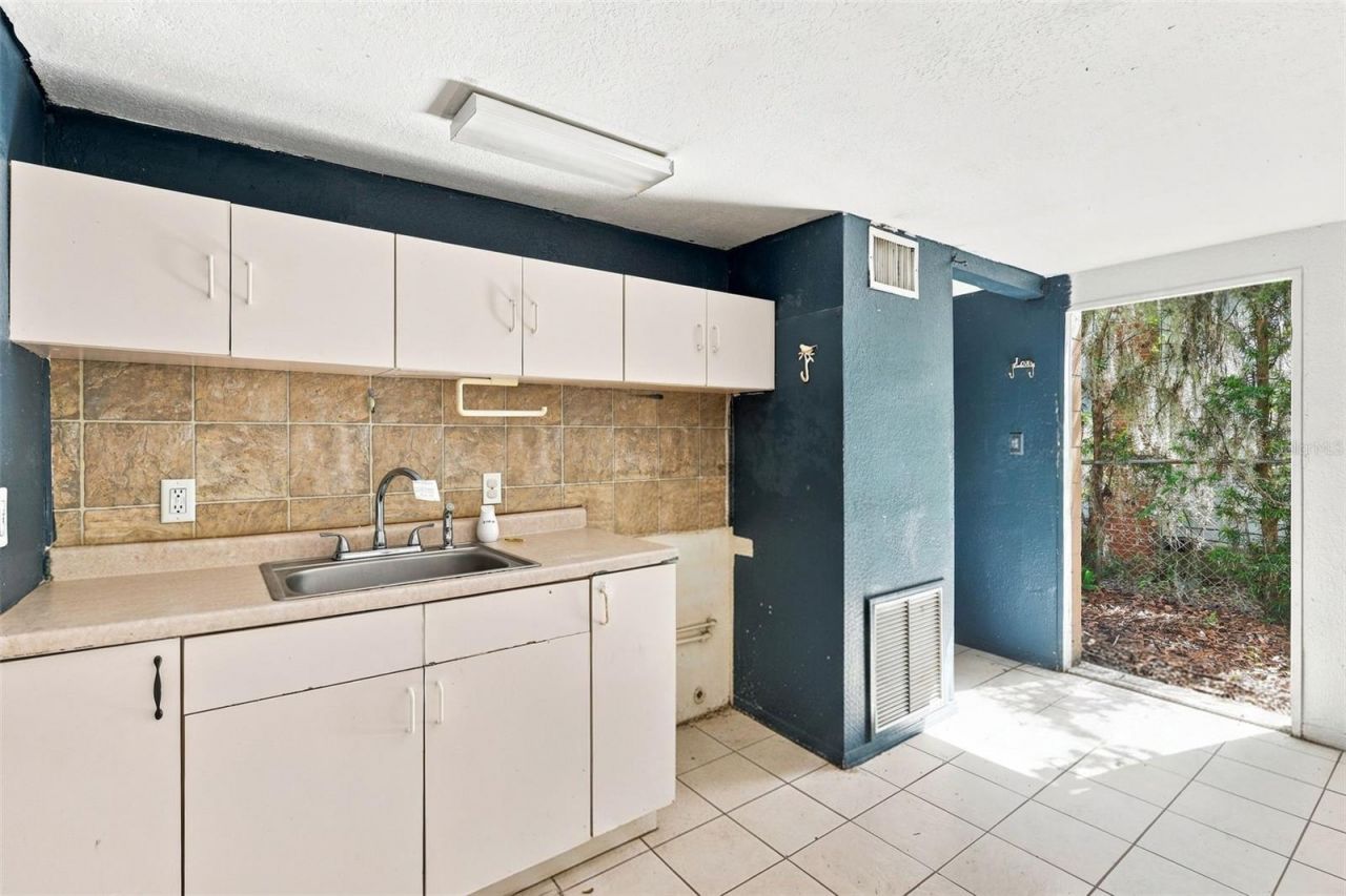 1672 10th Street , Sarasota, FL 34236 Photo