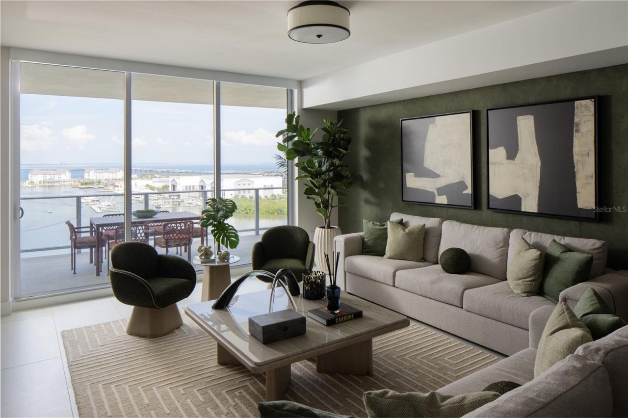 5713 Bowen Daniel Drive, Unit 606, Tampa, FL 33616 Photo
