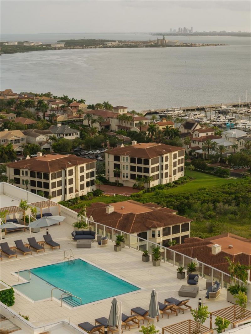 5713 Bowen Daniel Drive, Unit 606, Tampa, FL 33616 Photo