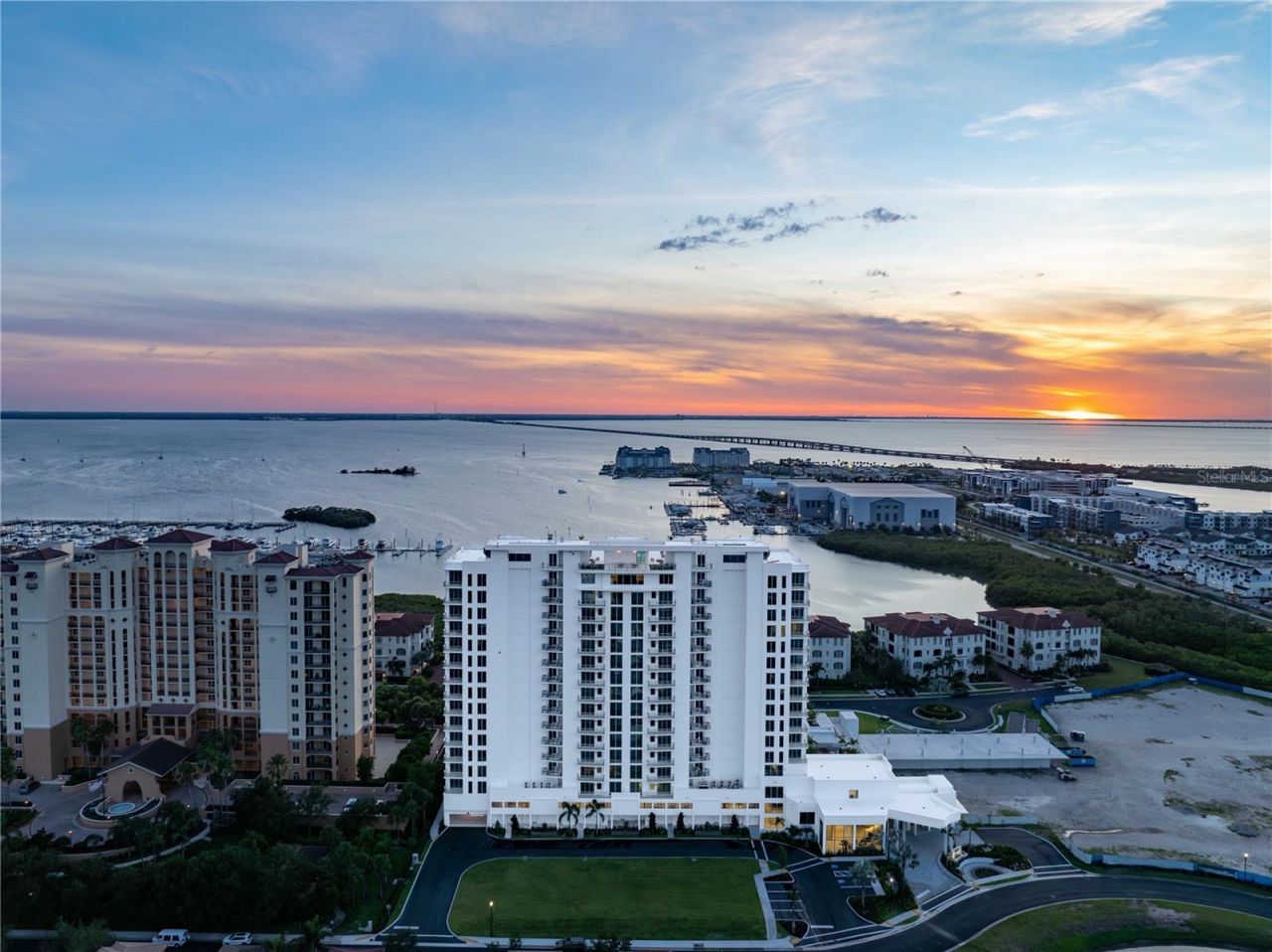 5713 Bowen Daniel Drive, Unit 606, Tampa, FL 33616 Photo