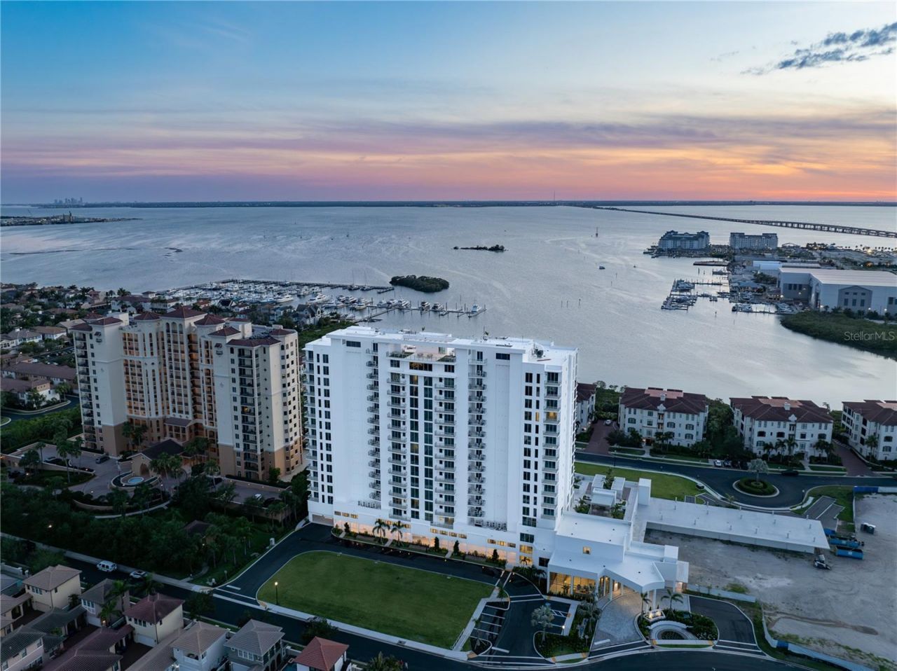 5713 Bowen Daniel Drive, Unit 1505, Tampa, FL 33616 Photo