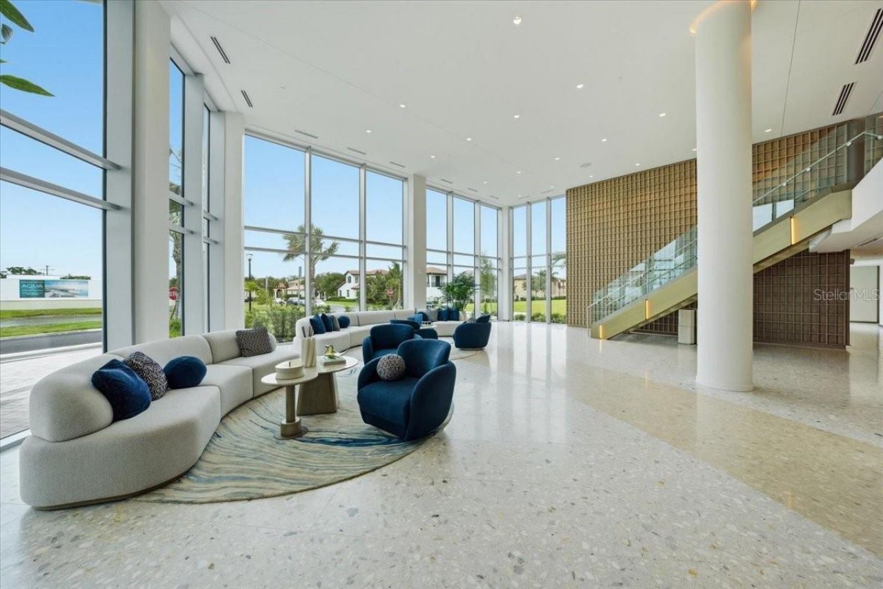 5713 Bowen Daniel Drive, Unit 1505, Tampa, FL 33616 Photo
