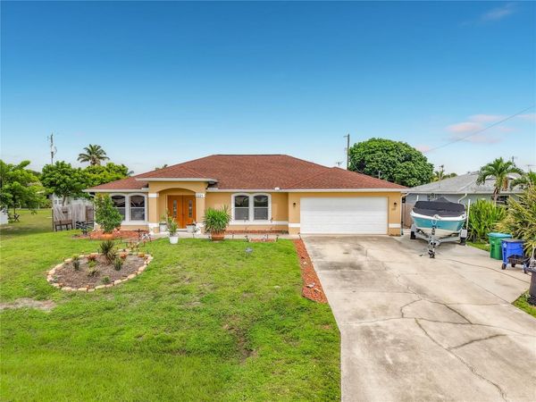 2221 SW 3RD AVENUE , CAPE CORAL, FL 33991
