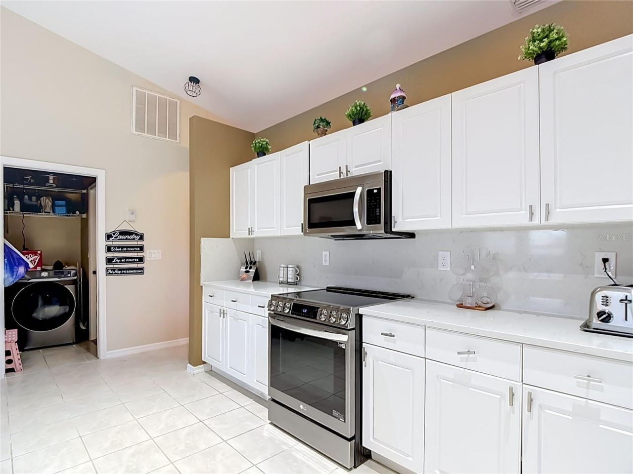 2221 SW 3rd Avenue, Cape Coral, FL 33991 Photo