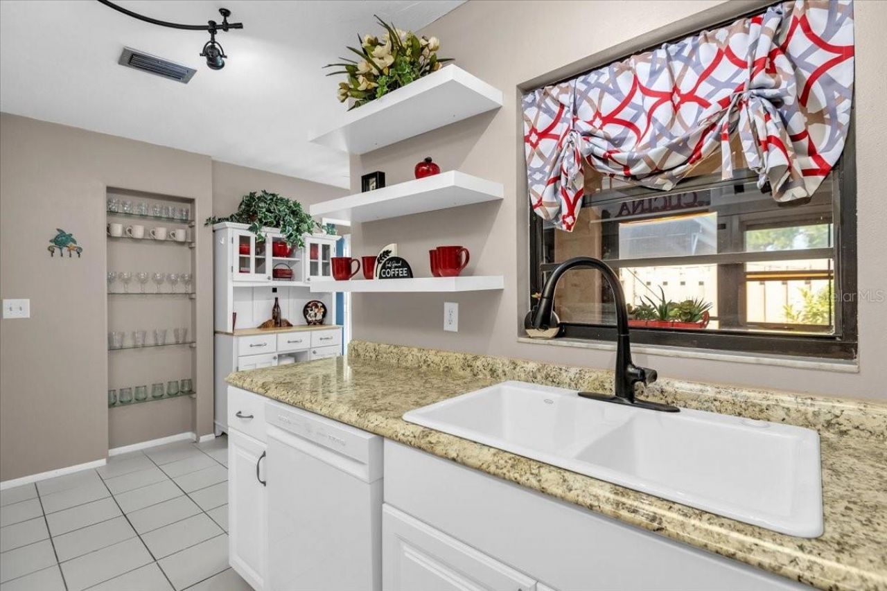 2823 72nd Street Court W, Unit 2151, Bradenton, FL 34209 Photo
