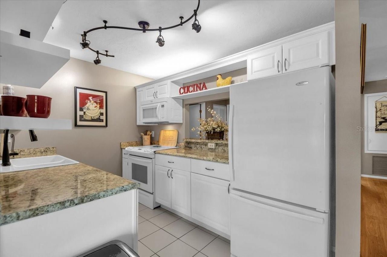 2823 72nd Street Court W, Unit 2151, Bradenton, FL 34209 Photo