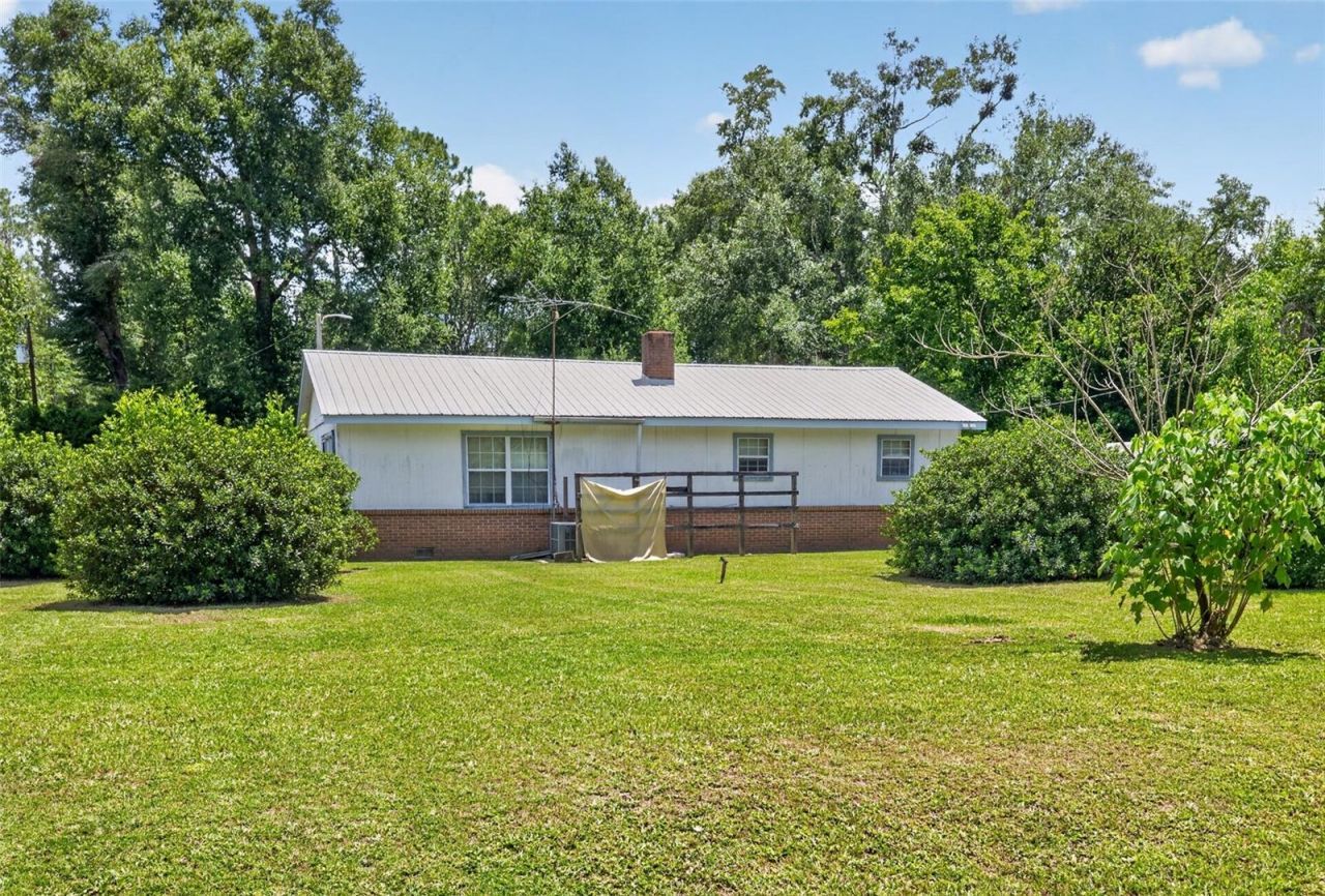 122 Hilty Circle, Wewahitchka, FL 32465 Photo