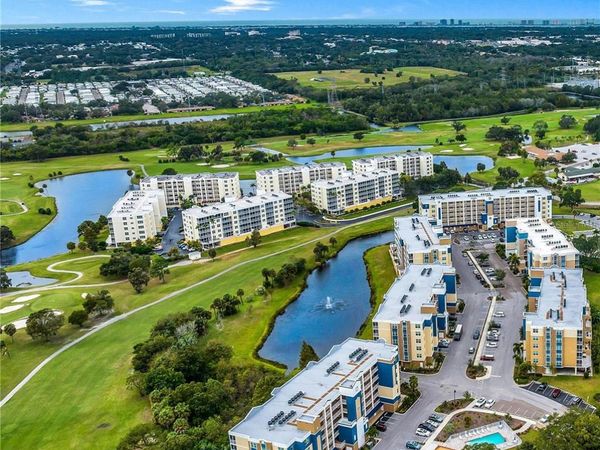 960 STARKEY ROAD , Unit 9205, LARGO, FL 33771