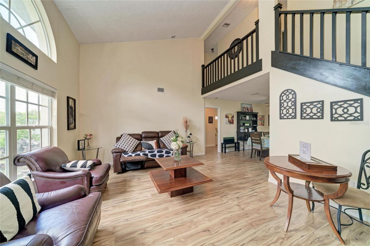 6519 28th Avenue E, Bradenton, FL 34208 Photo