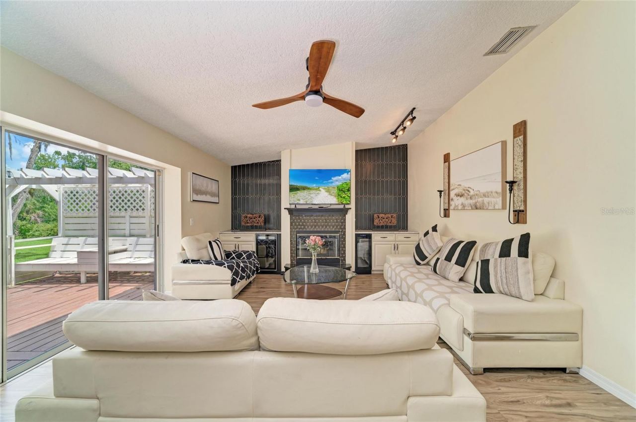 6519 28th Avenue E, Bradenton, FL 34208 Photo